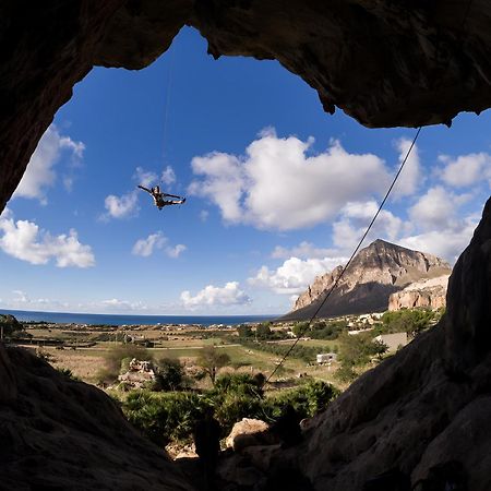 B&B Sicilia In Versi Custonaci Exteriör bild