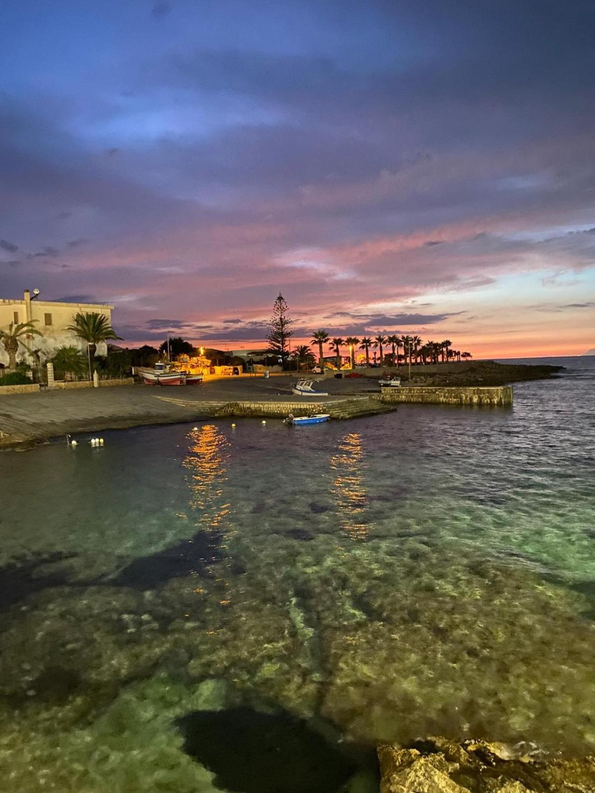 B&B Sicilia In Versi Custonaci Exteriör bild