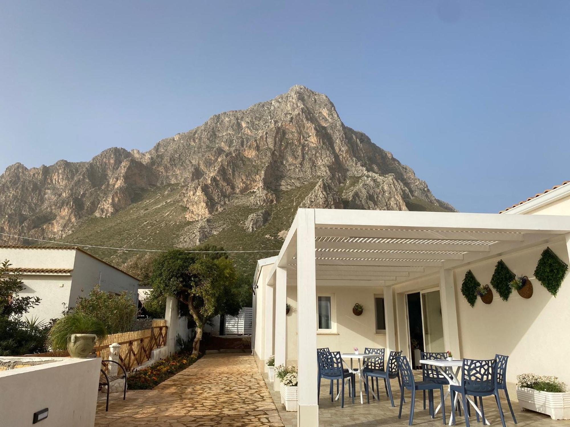 B&B Sicilia In Versi Custonaci Exteriör bild