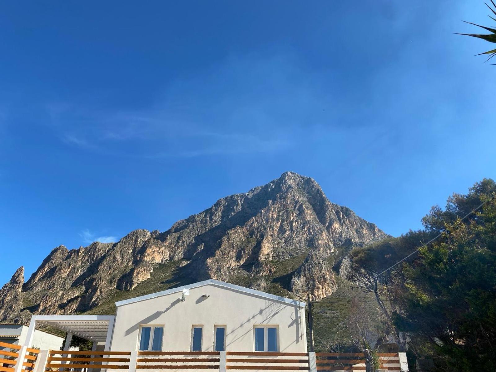 B&B Sicilia In Versi Custonaci Exteriör bild